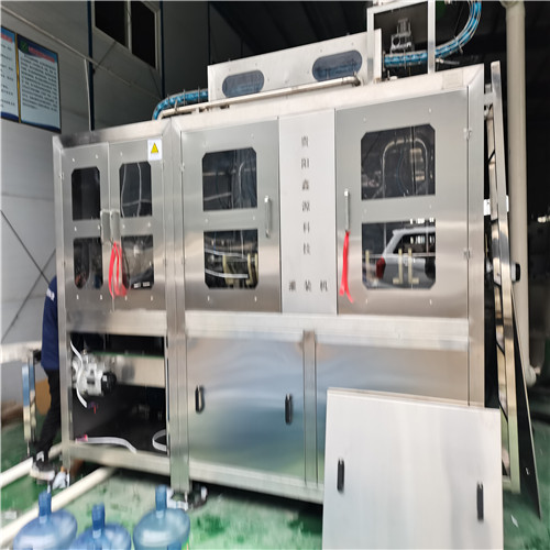 遵义灌装机：工业生产中的灌装利器