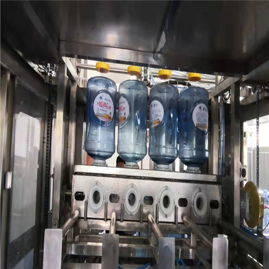 遵义矿泉水自动生产线的设备构成与行业应用